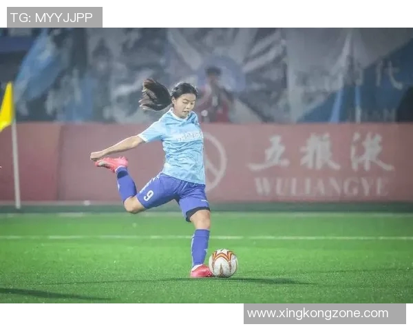 扬科维奇观战女足惨败直言中国球员可胜任欧洲低级别联赛