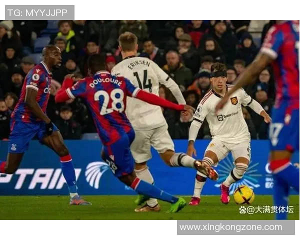 苏莱禁区前精彩兜射破门助罗马首开纪录1-0领先对手